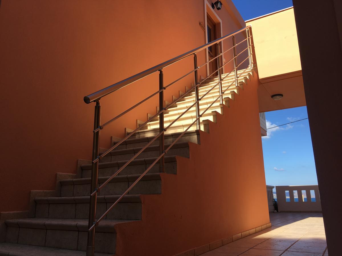Porto Kalyves Seaside Aparthotel Екстериор снимка